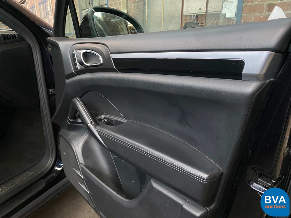 Porsche Cayenne S4.8 V8 400hp 2010, 39-RDR-4.