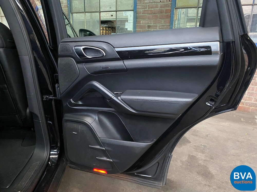 Porsche Cayenne S4.8 V8 400hp 2010, 39-RDR-4.