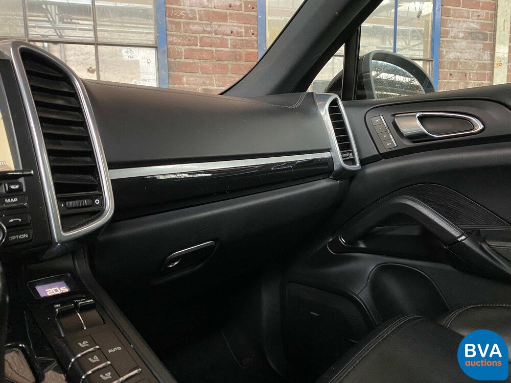 Porsche Cayenne S4.8 V8 400hp 2010, 39-RDR-4.