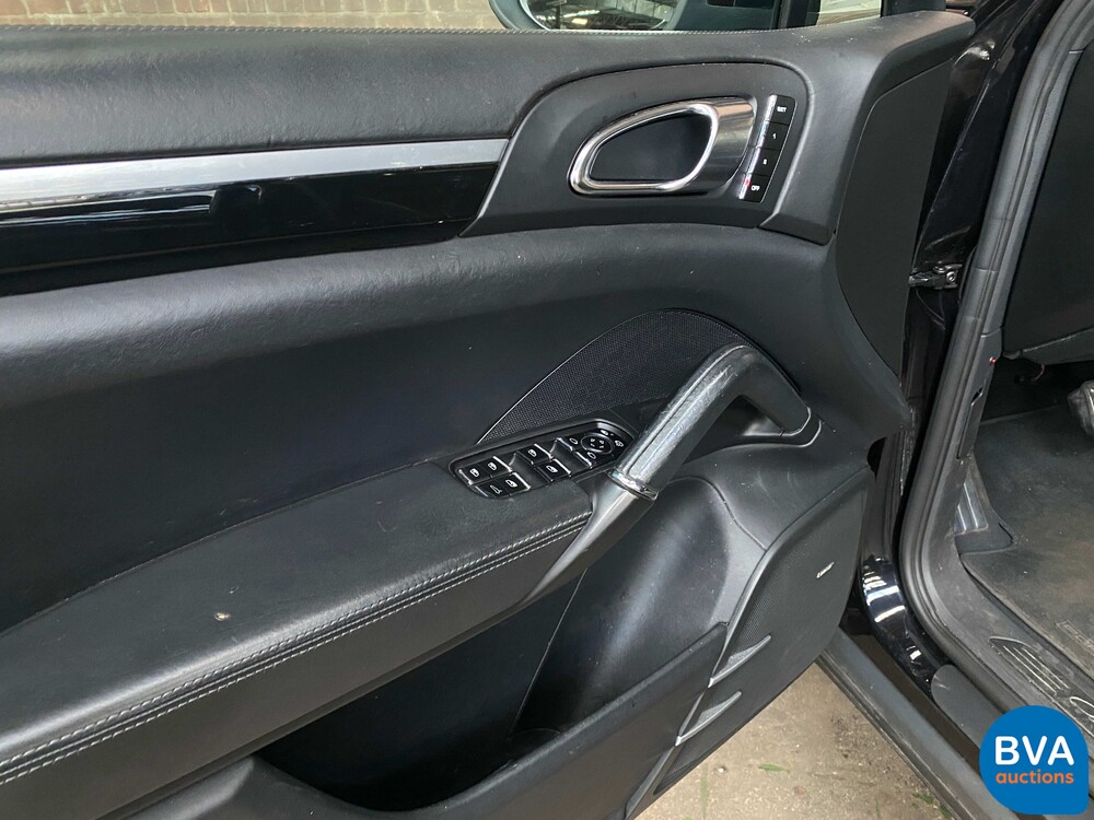 Porsche Cayenne S4.8 V8 400hp 2010, 39-RDR-4.