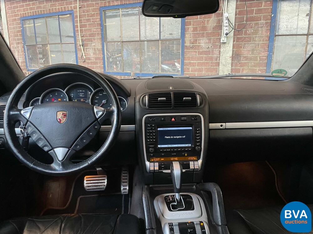 Porsche Cayenne Turbo 4.5 V8 450hp 2003, SR-448-H.
