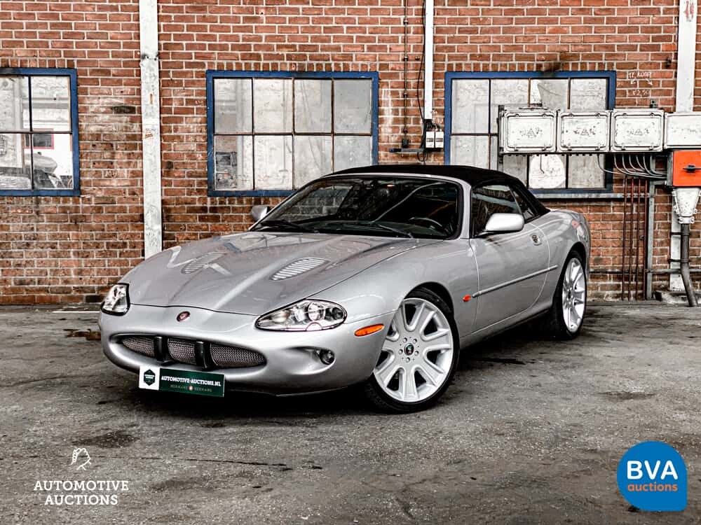 Jaguar XKR 4.0 V8 Convertible 294hp 2000, 41-JX-B2.