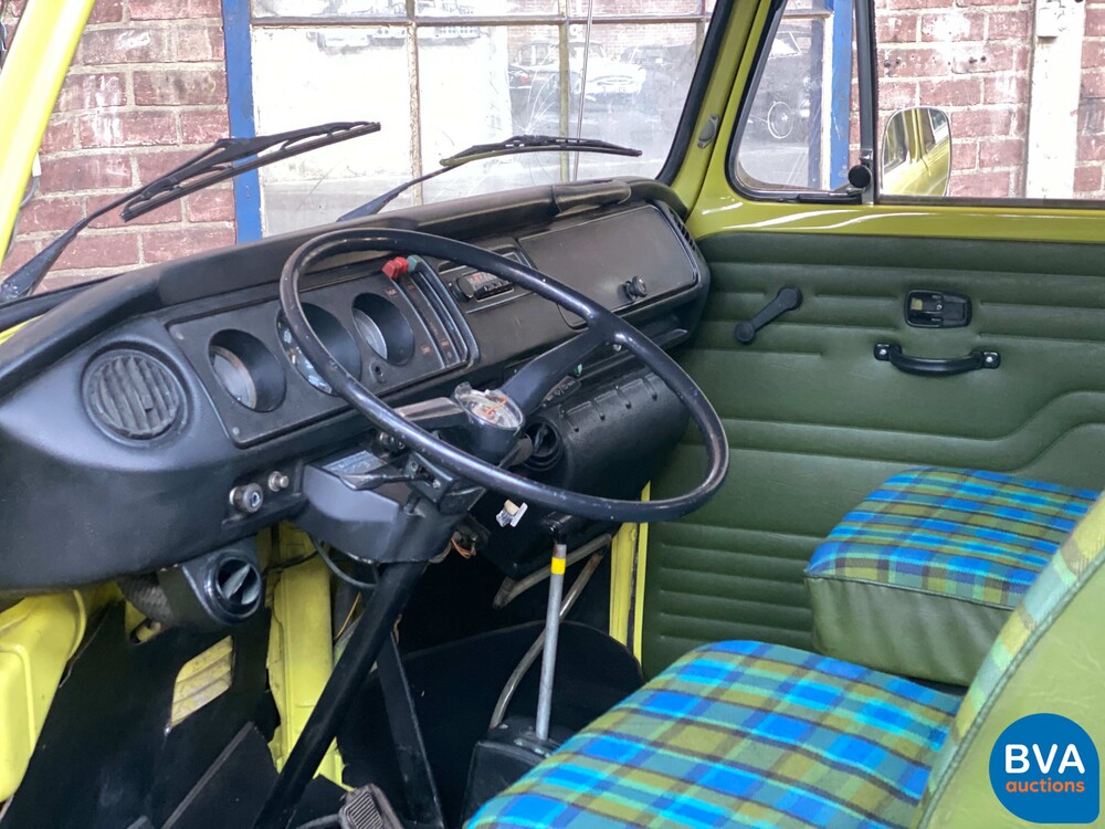 Volkswagen T2B Westfalia Camper 1974.