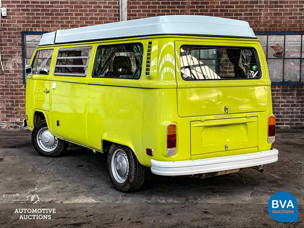 Volkswagen T2B Westfalia Camper 1974.