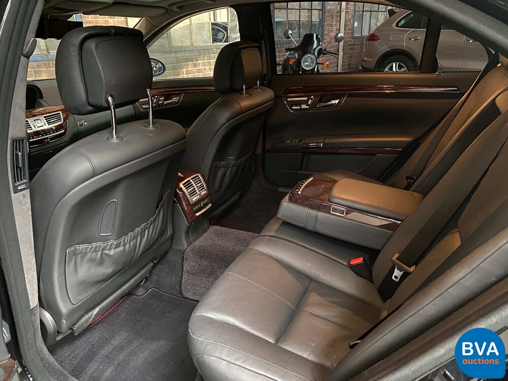Mercedes Benz S600 Lang 5.5 V12 517pk 2006 S-Klasse -Youngtimer-.