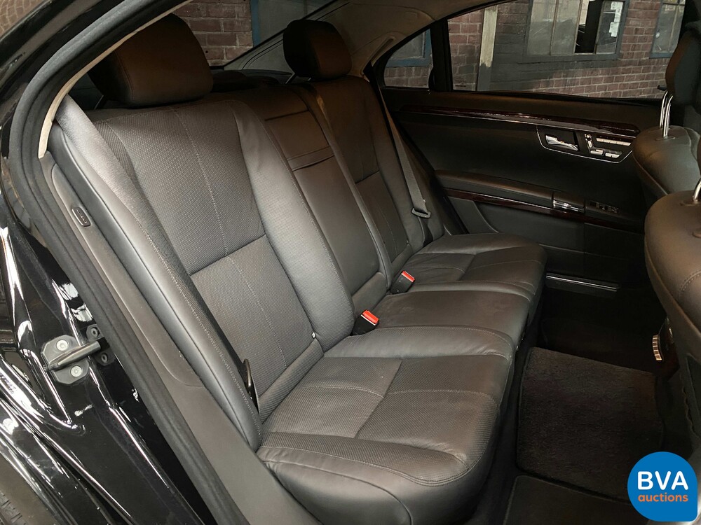 Mercedes Benz S600 Lang 5.5 V12 517pk 2006 S-Klasse -Youngtimer-.
