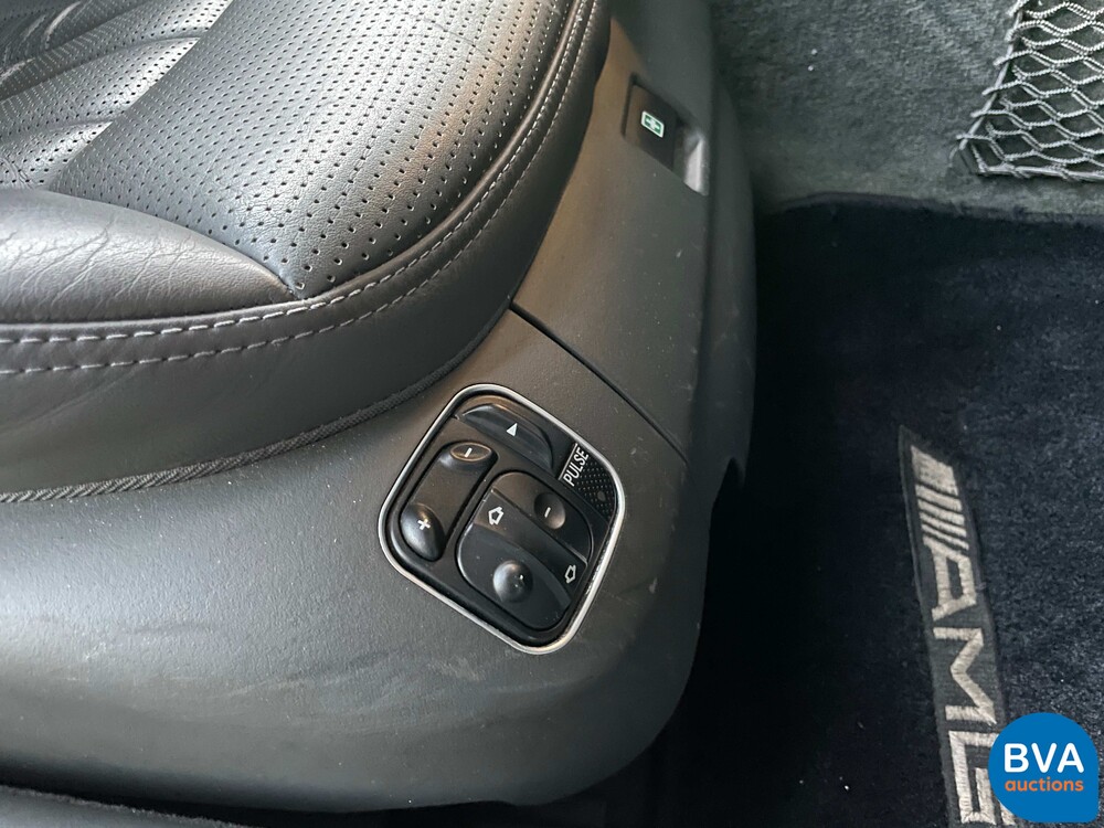 Mercedes Benz SL55 AMG 5.5 V8 476pk 2002 SL-Class Cabriolet -Youngtimer-.