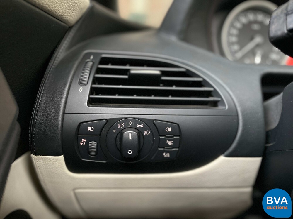 BMW 650i High Executive E64 4.8 367pk 2006 Cabriolet 6-series -Youngtimer-.