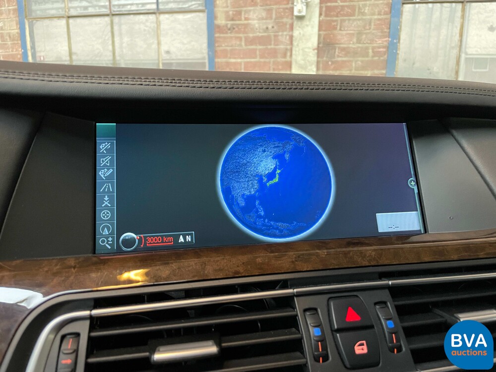 BMW 760Li F04 6.0 V12 Twin-Turbo 544 PS 2010 7er-Serie.