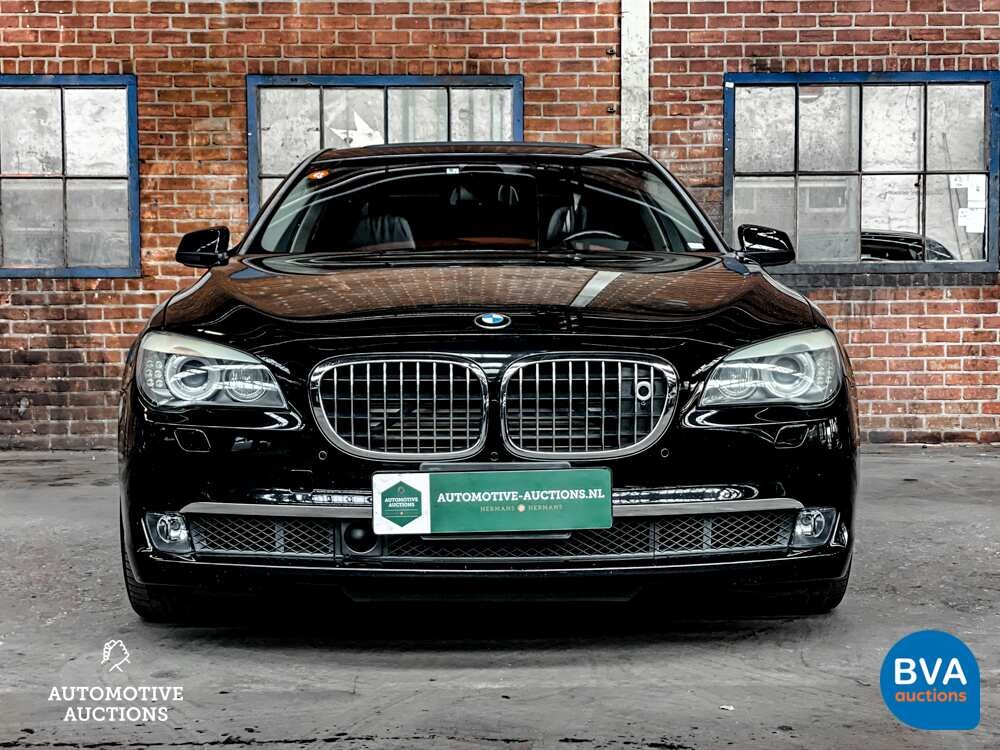 BMW 760Li F04 6.0 V12 Twin-Turbo 544 PS 2010 7er-Serie.