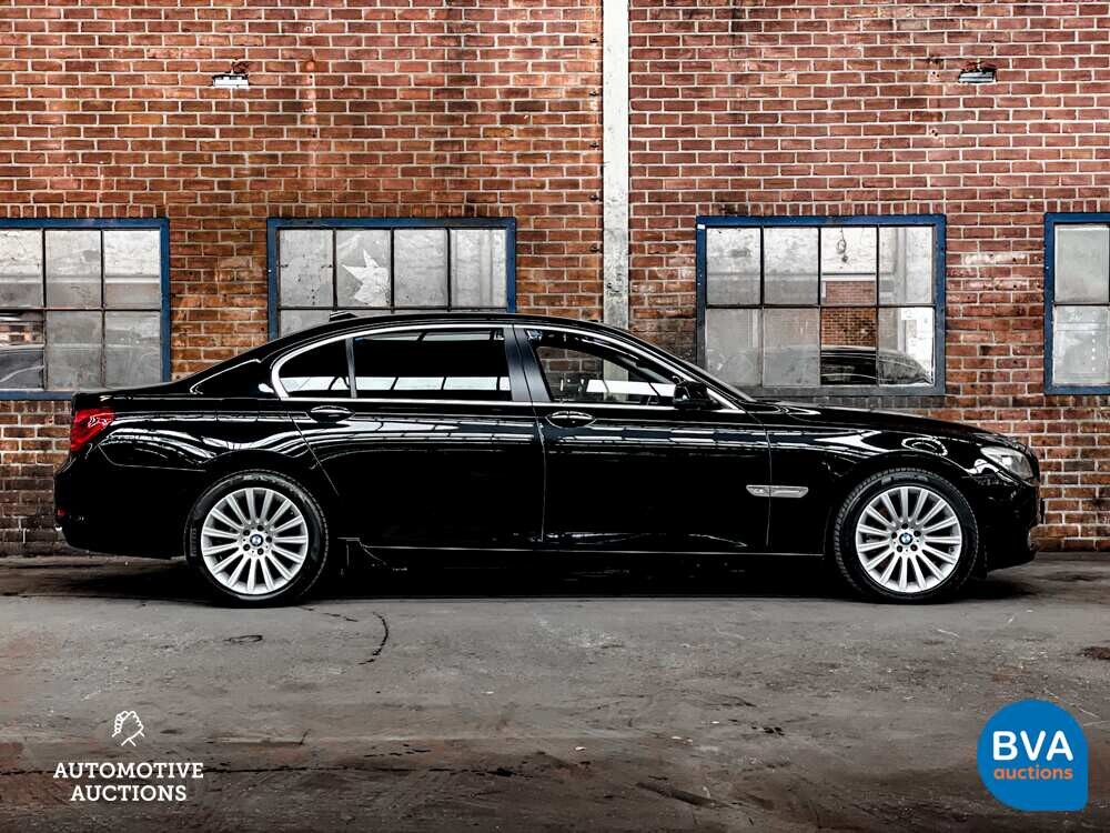 BMW 760Li F04 6.0 V12 Twin-Turbo 544 PS 2010 7er-Serie.