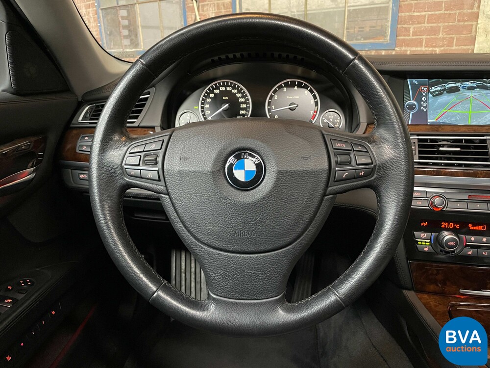 BMW 760Li F04 6.0 V12 Twin-Turbo 544 PS 2010 7er-Serie.