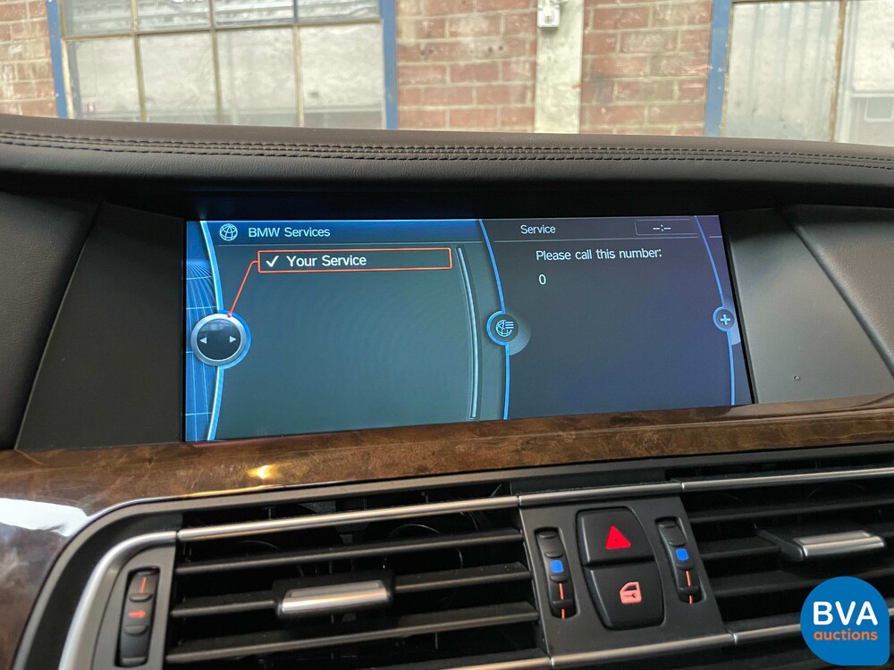 BMW 760Li F04 6.0 V12 Twin-Turbo 544 PS 2010 7er-Serie.