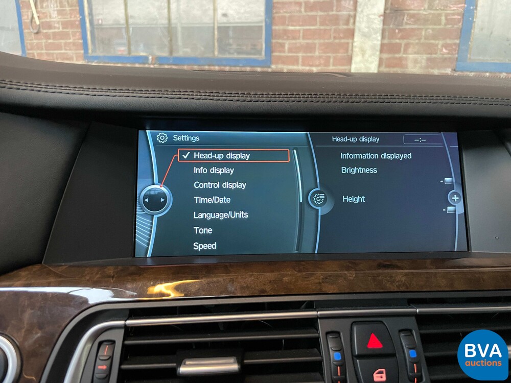 BMW 760Li F04 6.0 V12 Twin-Turbo 544 PS 2010 7er-Serie.