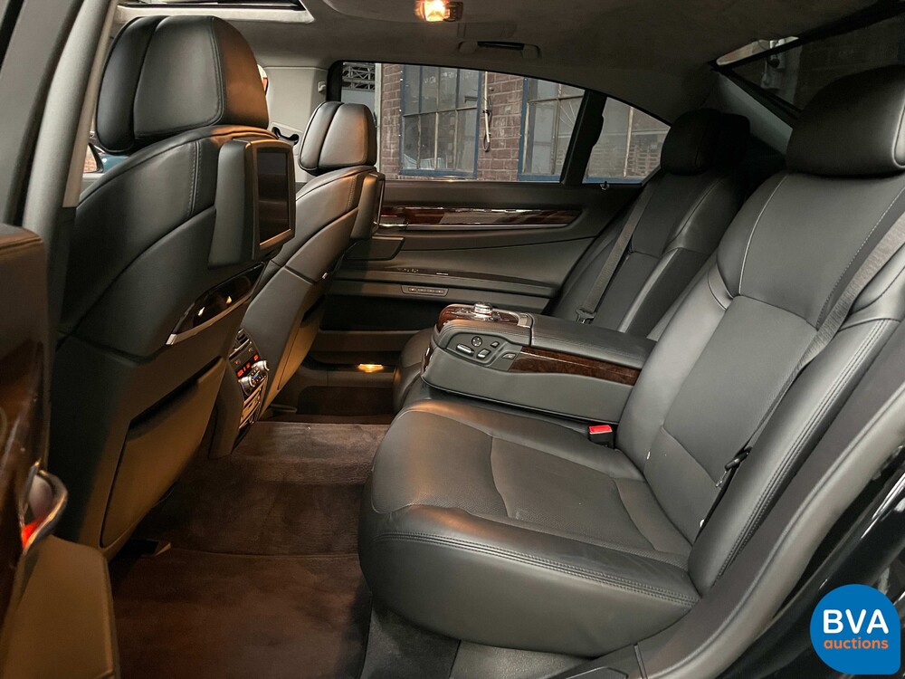 BMW 760Li F04 6.0 V12 Twin-Turbo 544 PS 2010 7er-Serie.