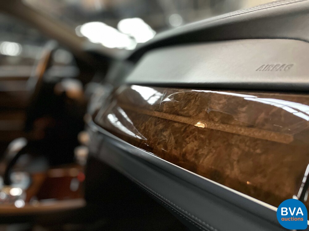 BMW 760Li F04 6.0 V12 Twin-Turbo 544 PS 2010 7er-Serie.
