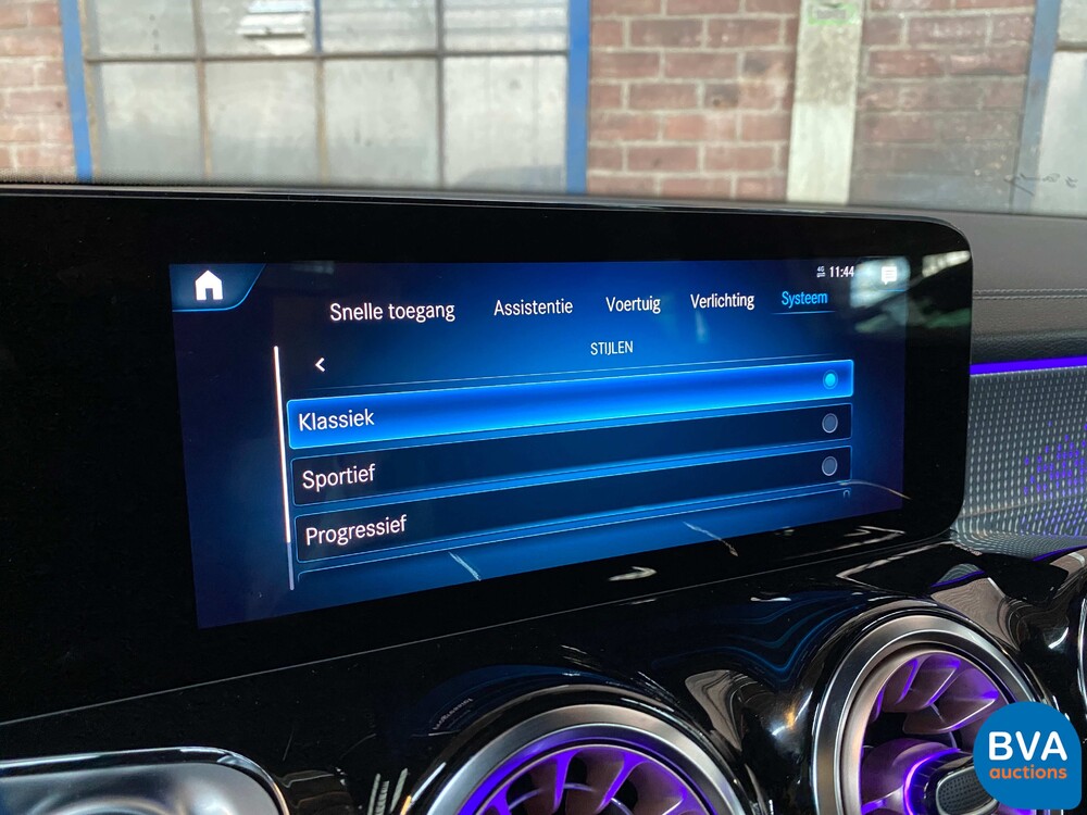 Mercedes-Benz EQB300 4Matic 228pk 2022 Herstellergarantie.