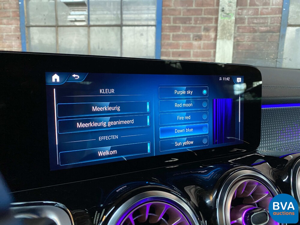 Mercedes-Benz EQB300 4Matic 228pk 2022 Herstellergarantie.