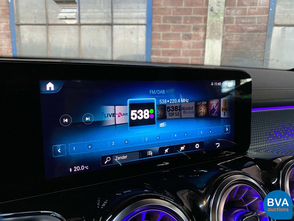 Mercedes-Benz EQB300 4Matic 228pk 2022 Herstellergarantie.