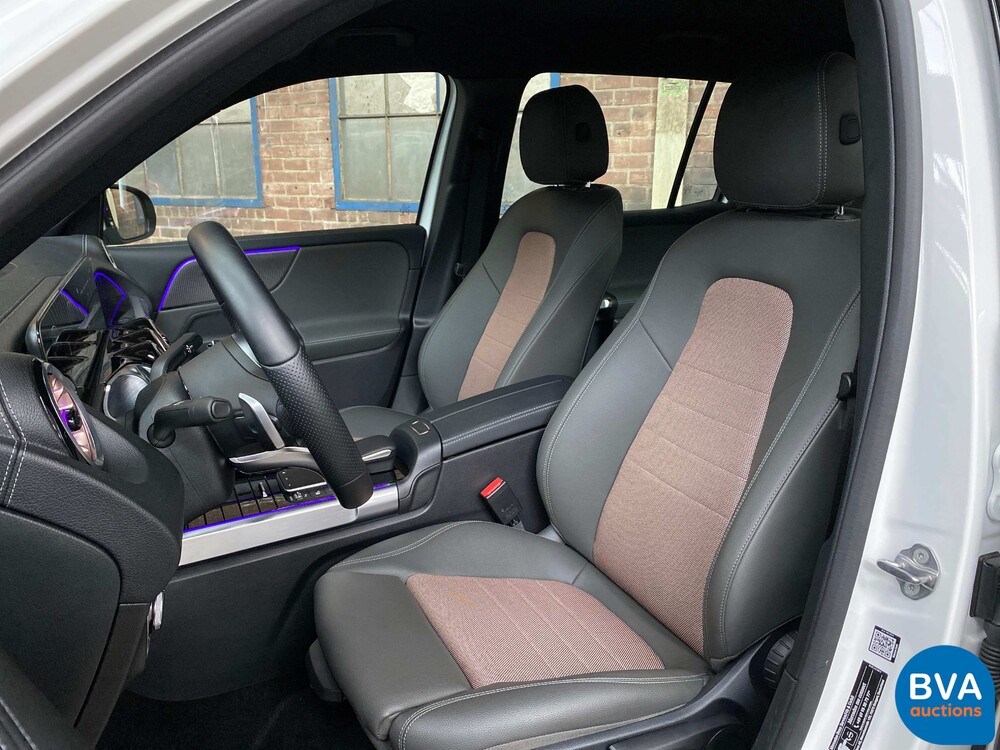 Mercedes-Benz EQB300 4Matic 228pk 2022 Herstellergarantie.