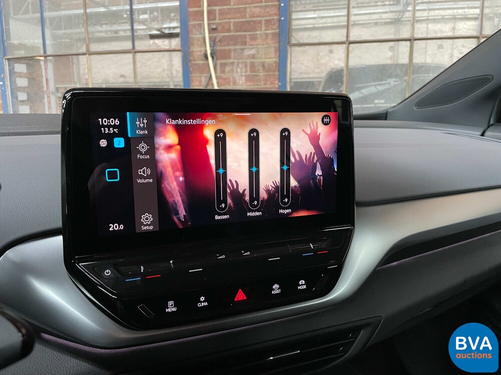 Volkswagen ID.4 Pro Performance 77kWh 204PS 2021 Herstellergarantie.