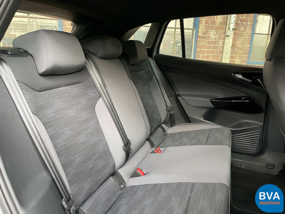 Volkswagen ID.4 Pro Performance 77kWh 204PS 2021 Herstellergarantie.