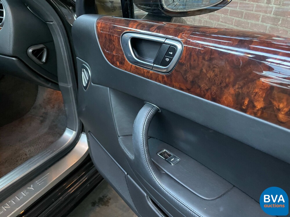 Bentley Continental Flying Spur 6.0 W12 560pk 2009