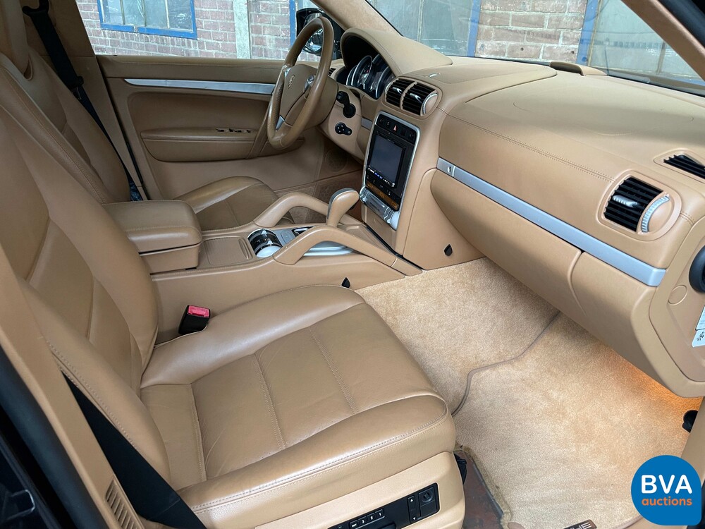 Porsche Cayenne Turbo 4.8 V8 500hp 2007 -Youngtimer-.