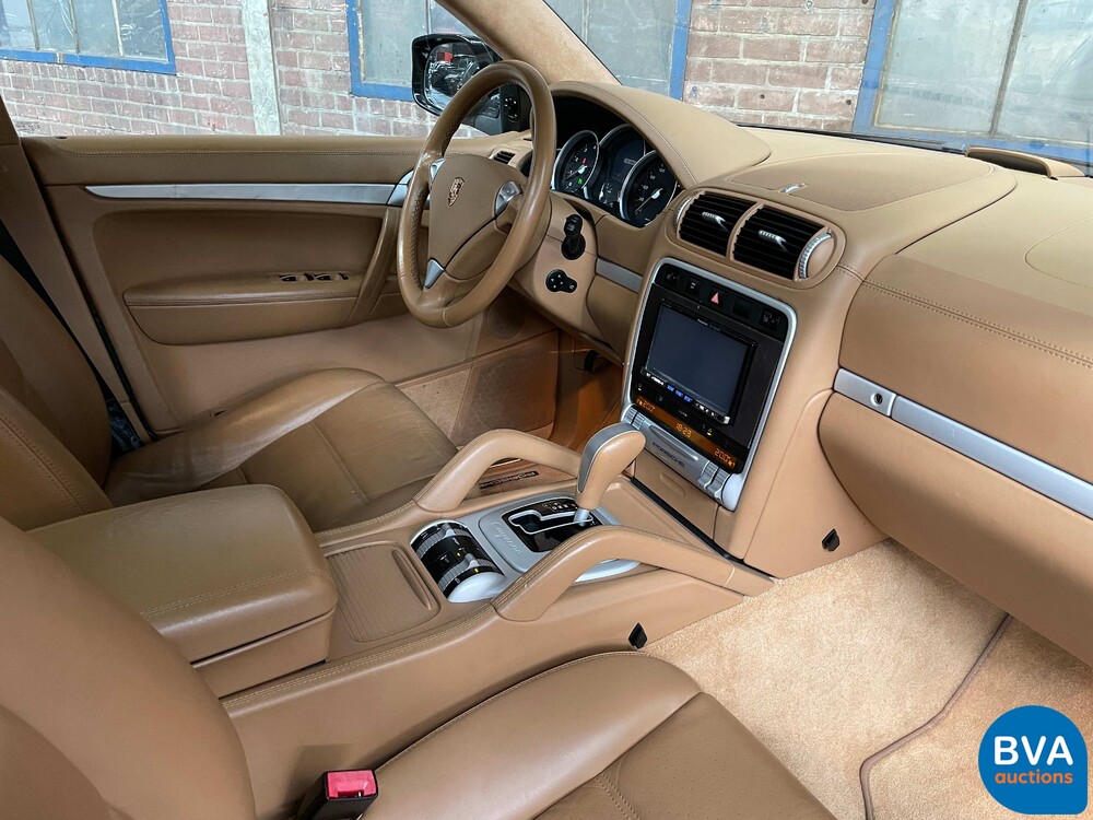 Porsche Cayenne Turbo 4.8 V8 500hp 2007 -Youngtimer-.