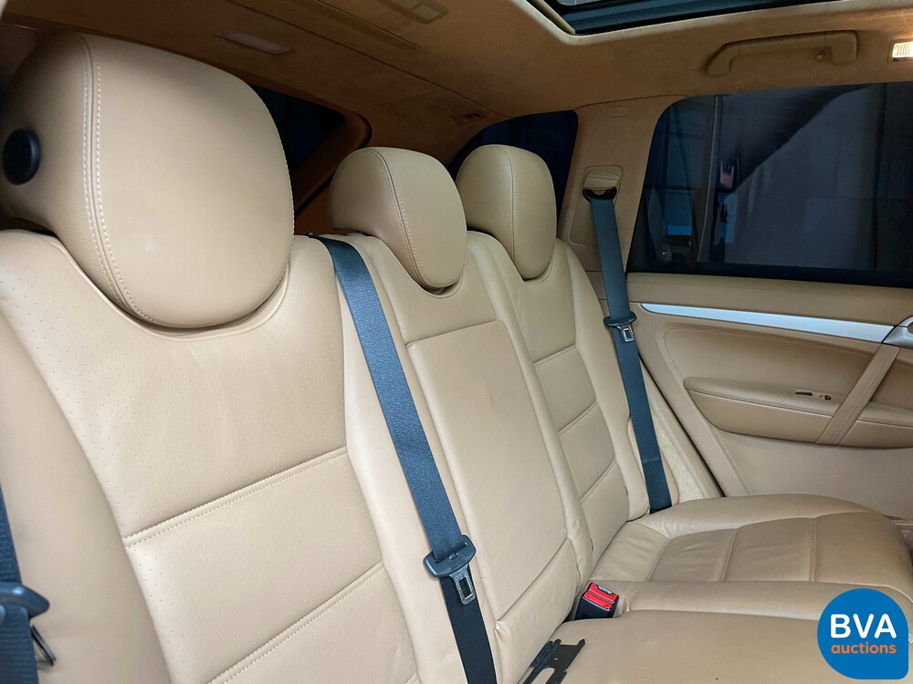 Porsche Cayenne Turbo 4.8 V8 500hp 2007 -Youngtimer-.