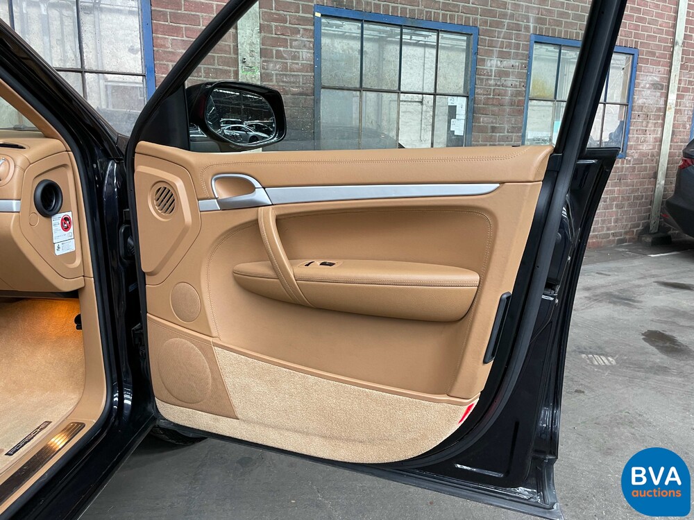 Porsche Cayenne Turbo 4.8 V8 500hp 2007 -Youngtimer-.