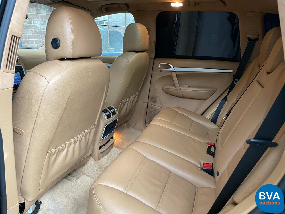 Porsche Cayenne Turbo 4.8 V8 500hp 2007 -Youngtimer-.