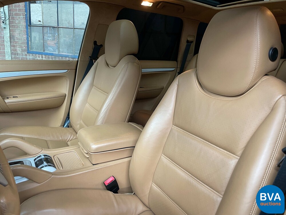 Porsche Cayenne Turbo 4.8 V8 500hp 2007 -Youngtimer-.