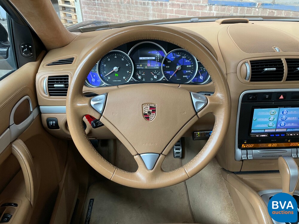 Porsche Cayenne Turbo 4.8 V8 500hp 2007 -Youngtimer-.
