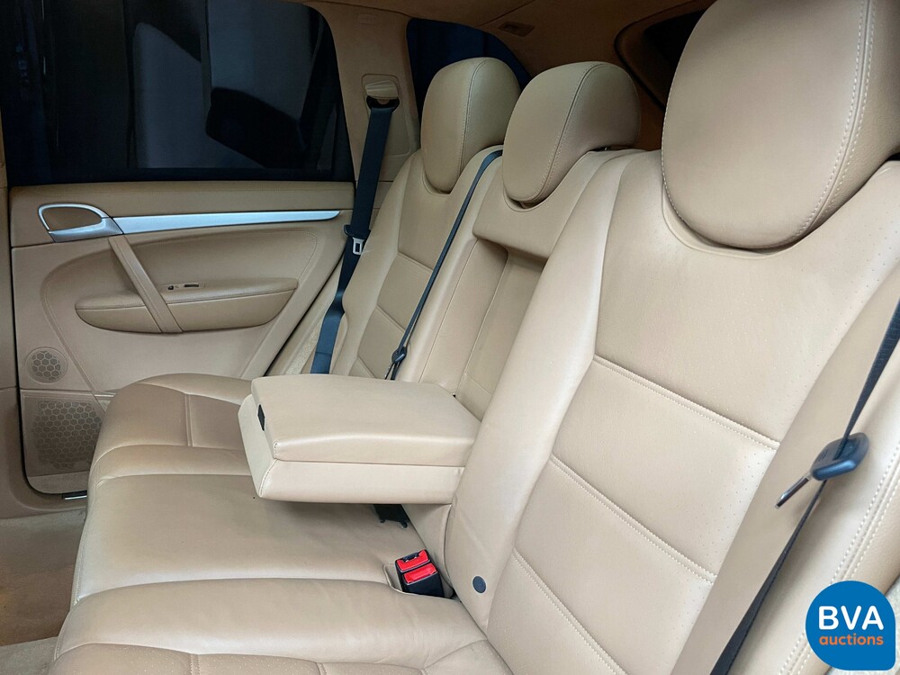 Porsche Cayenne Turbo 4.8 V8 500hp 2007 -Youngtimer-.