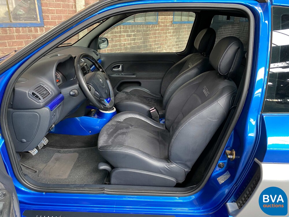 Renault Clio RSSport 3.0 V6 255PS Phase 2 -Youngtimer-.
