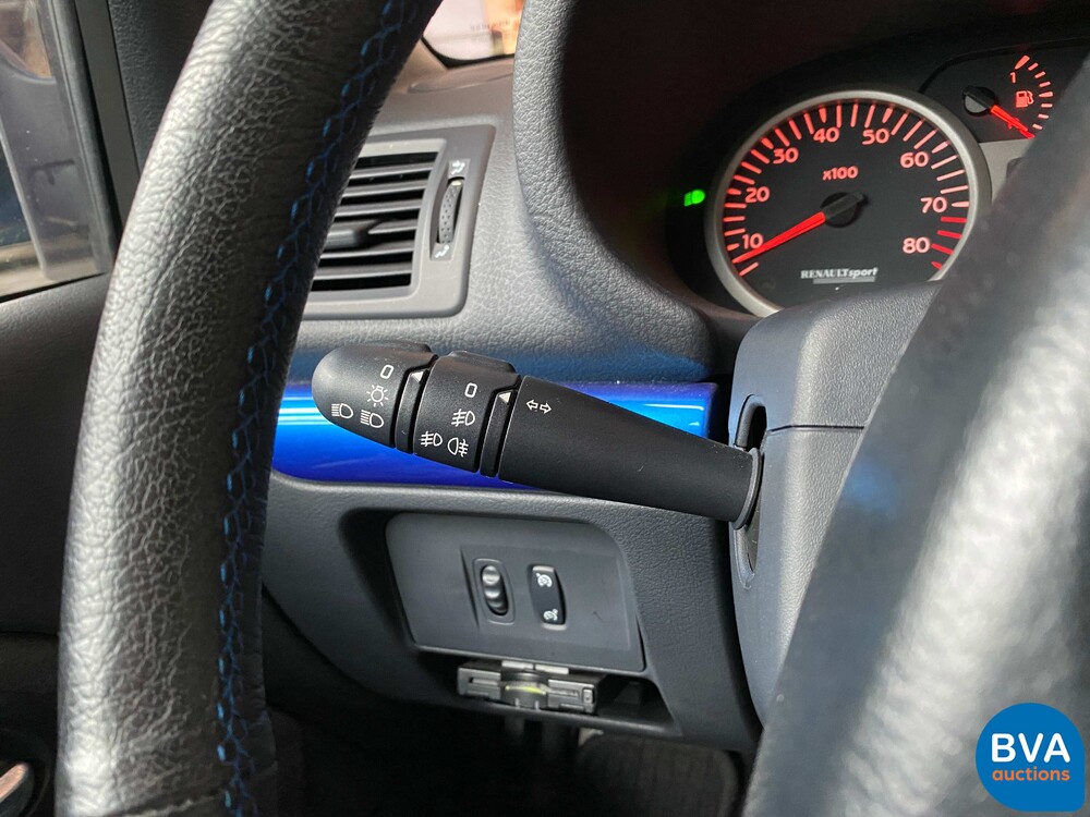 Renault Clio RSSport 3.0 V6 255PS Phase 2 -Youngtimer-.