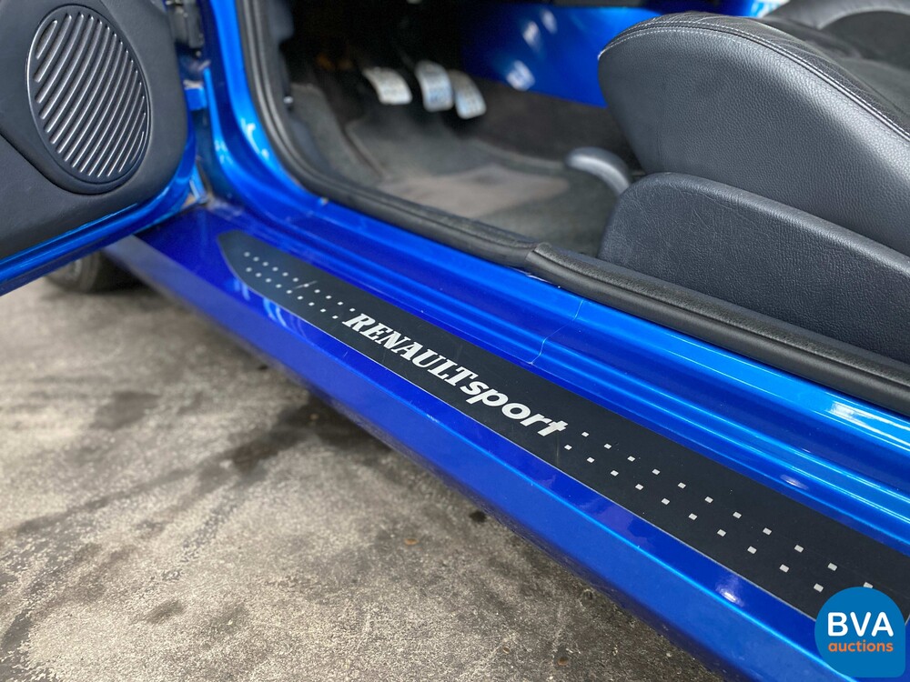 Renault Clio RSSport 3.0 V6 255PS Phase 2 -Youngtimer-.