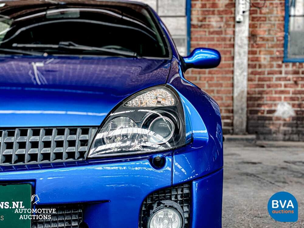 Renault Clio RSSport 3.0 V6 255PS Phase 2 -Youngtimer-.