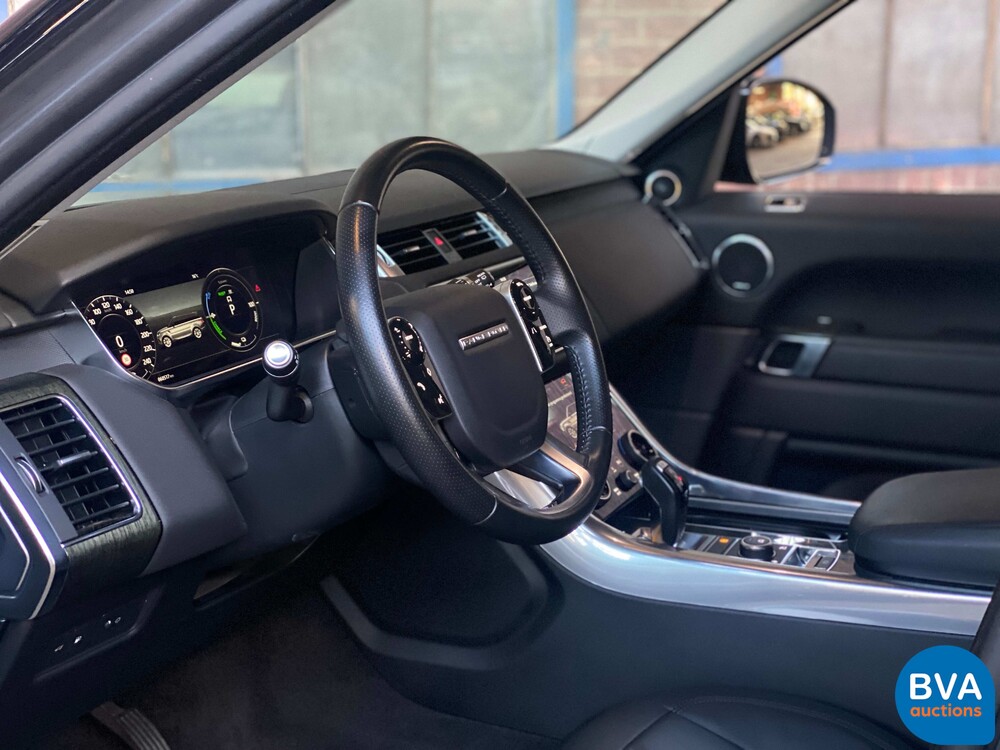 Land Rover Range Rover Sport P400e Hybrid 404 PS 2019.