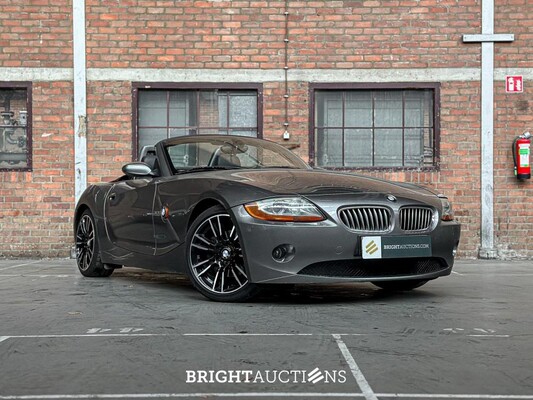 BMW Z4 Roadster 3.0i S 231pk 2004 (Hardtop + Softtop) Origineel-NL, 36-NV-HZ Youngtimer
