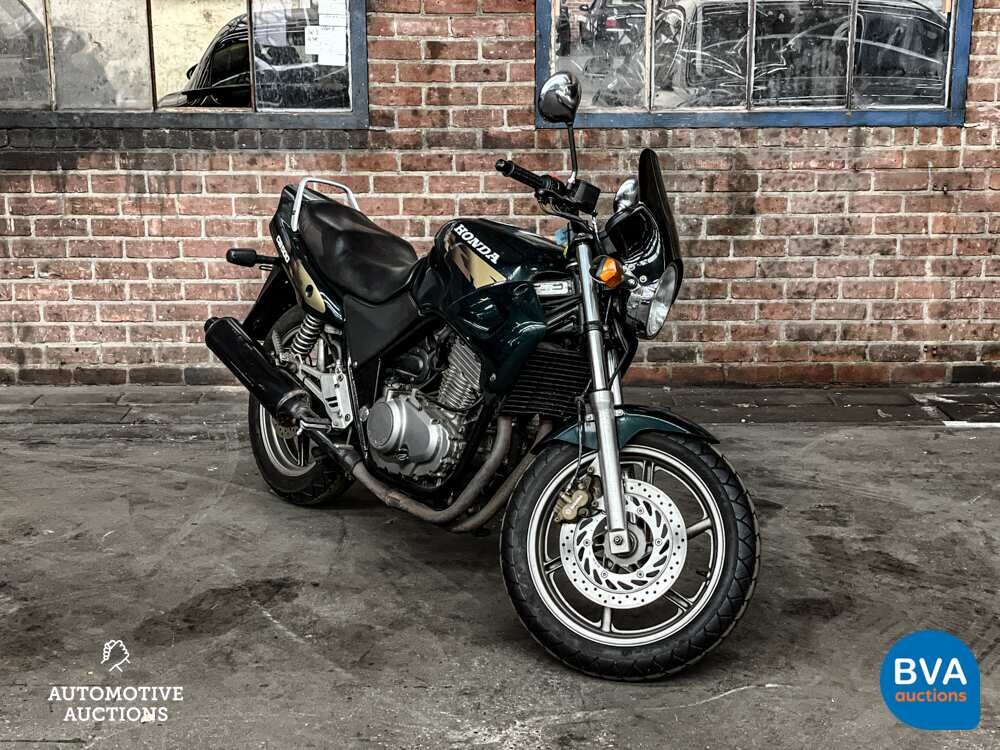 Honda CB500 Motorcycle.