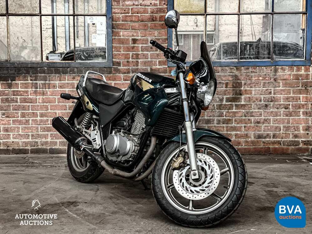 Honda CB500 Motorcycle.