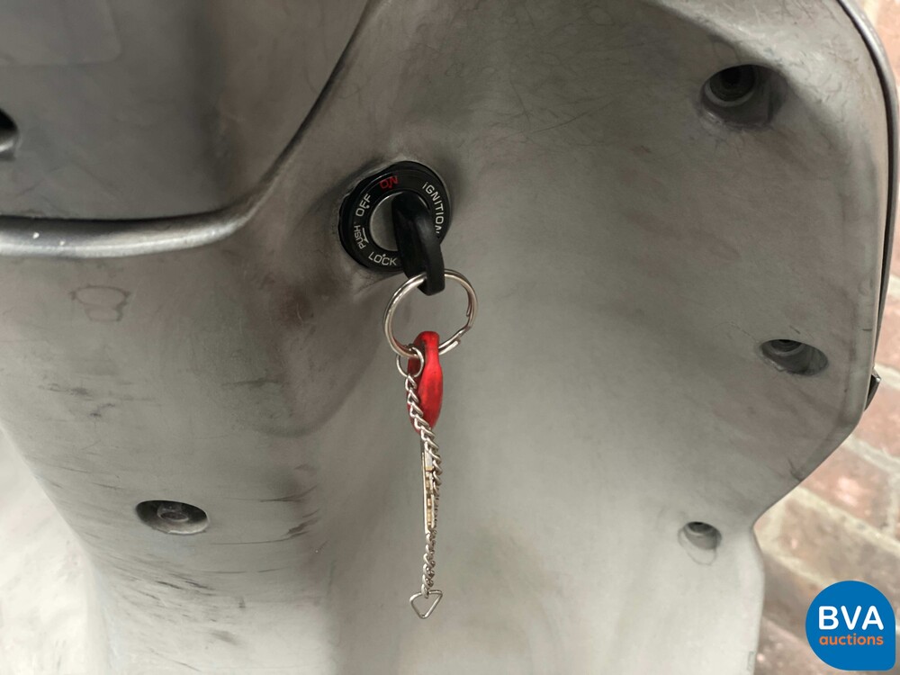 Honda Lead JF11 2002.