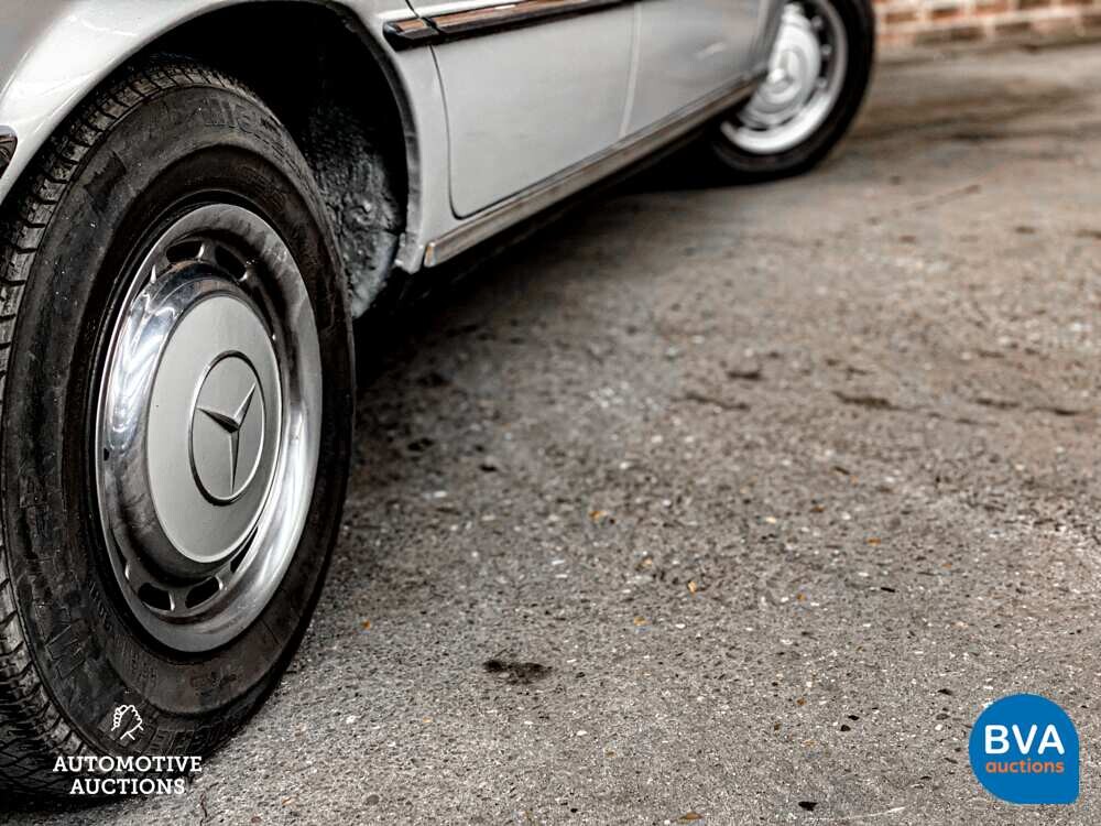 Mercedes-Benz 280S W116 160hp 1974 S-Class, 99-YD-68.