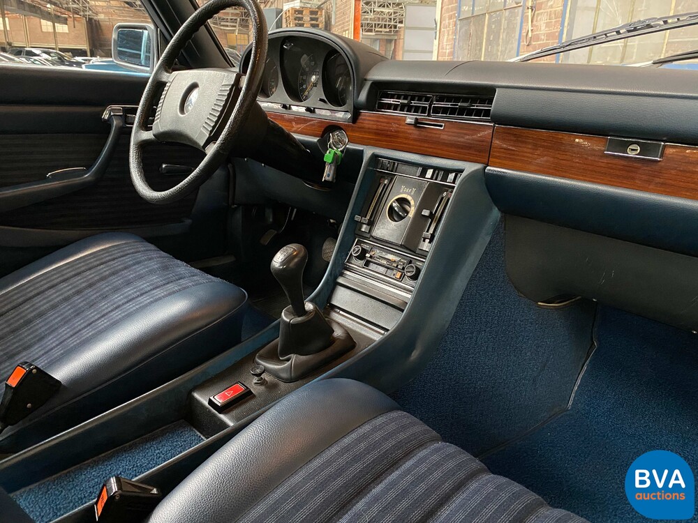Mercedes-Benz 280S W116 160hp 1974 S-Class, 99-YD-68.