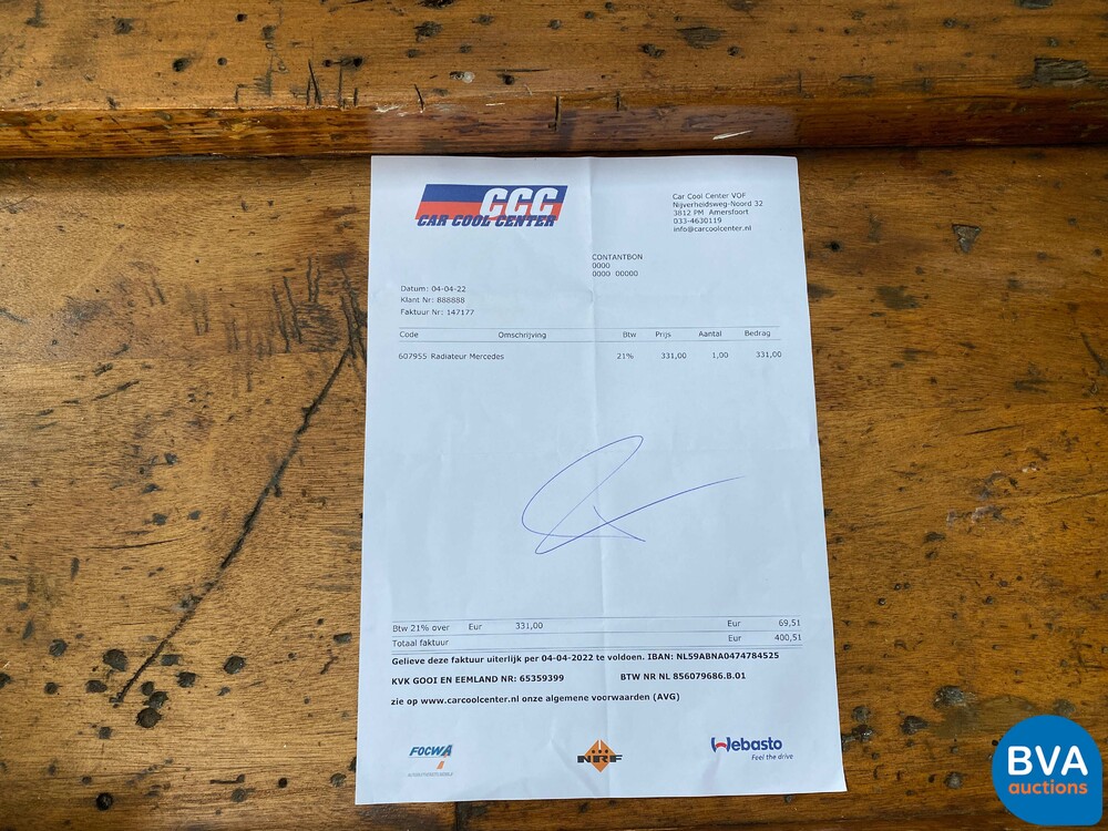 Mercedes-Benz 280S W116 160hp 1974 S-Class, 99-YD-68.