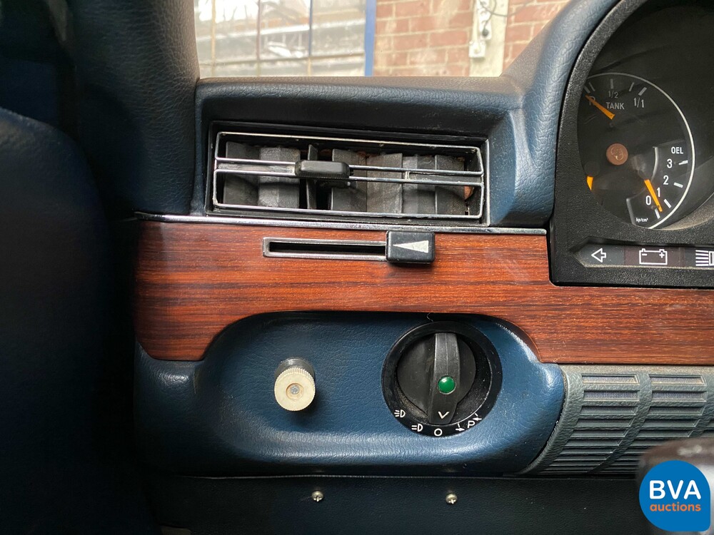 Mercedes-Benz 280S W116 160hp 1974 S-Class, 99-YD-68.