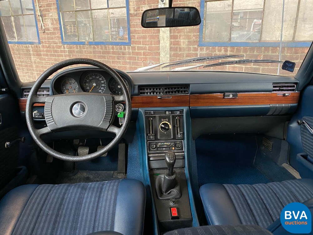 Mercedes-Benz 280S W116 160hp 1974 S-Class, 99-YD-68.