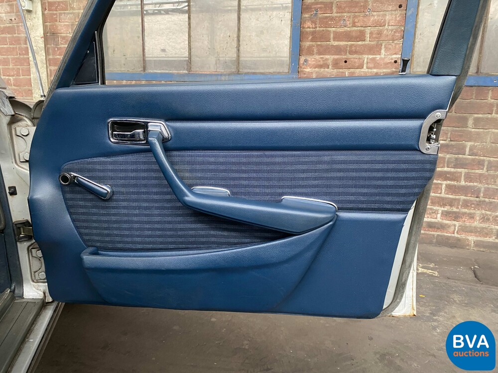 Mercedes-Benz 280S W116 160hp 1974 S-Class, 99-YD-68.